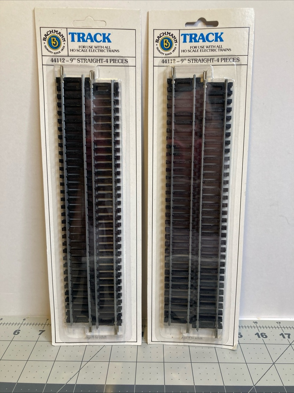 2-Bachmann 9" Straight Train HO Tracks - 4 Pieces NEW Model Railroad